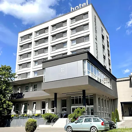 Hotel Karpatia 4*