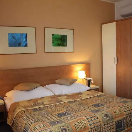Karpatia Hotel 4*