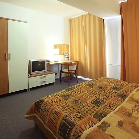 Hotel Karpatia Humenne