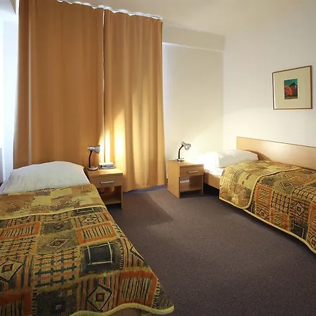 Karpatia Hotel Humenne
