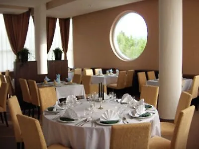 Karpatia Hotel